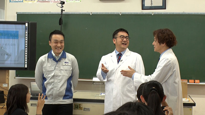 小学6年生にガラスの授業！