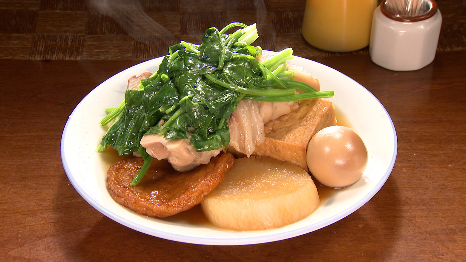 【地元の方から観光客まで大人気の沖縄郷土料理店!】