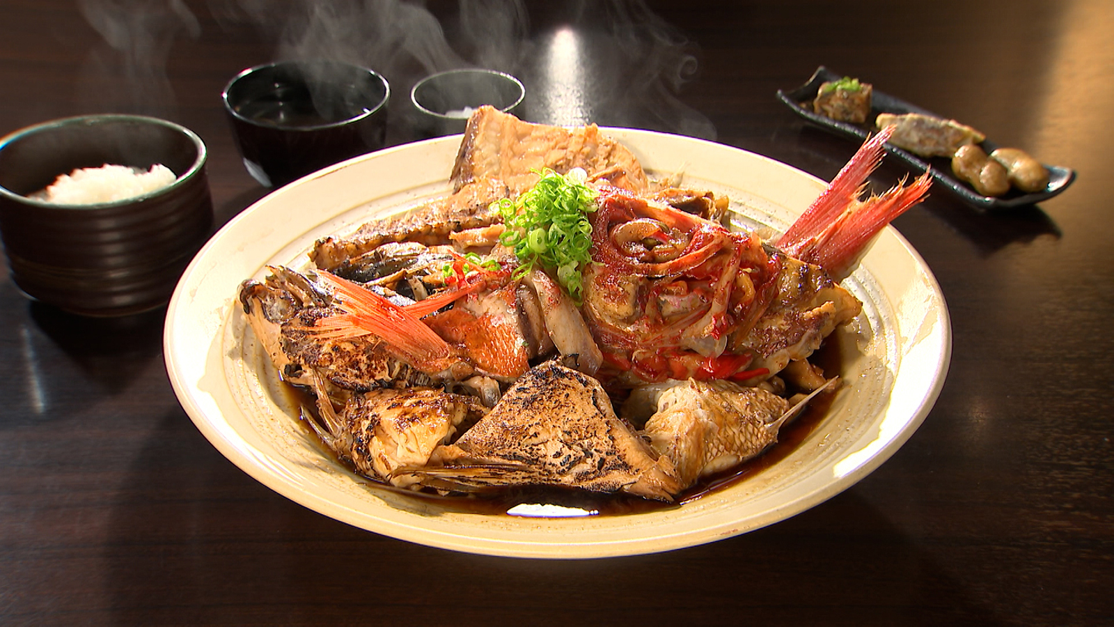 【絶品おつまみが数多く揃う、地元の方に愛される和食居酒屋！】